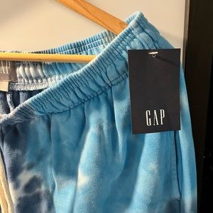 Soft Travel Tye-Dye Travel Sweats